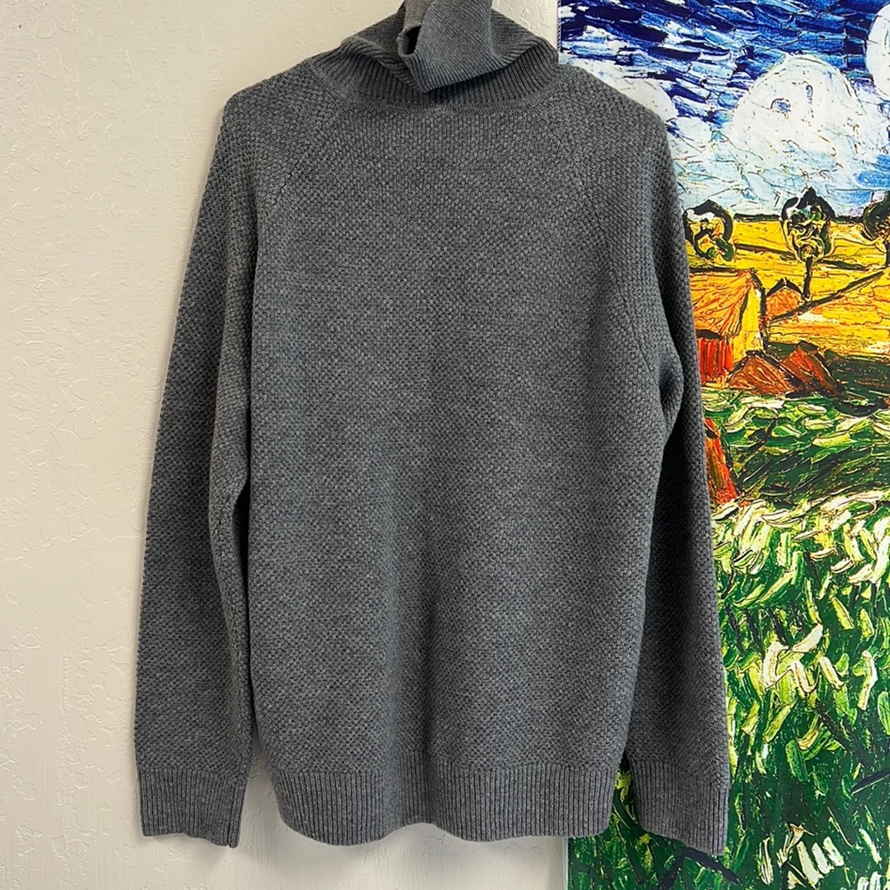Muji, man, gray color sweater, size L, 100% wool
